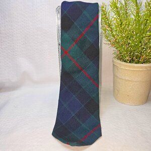 LOCHARRON OF SCOTLAND MENS REIVER ARMSTRONG TARTAN WOOL TIE GREEN RED NAVY EUC